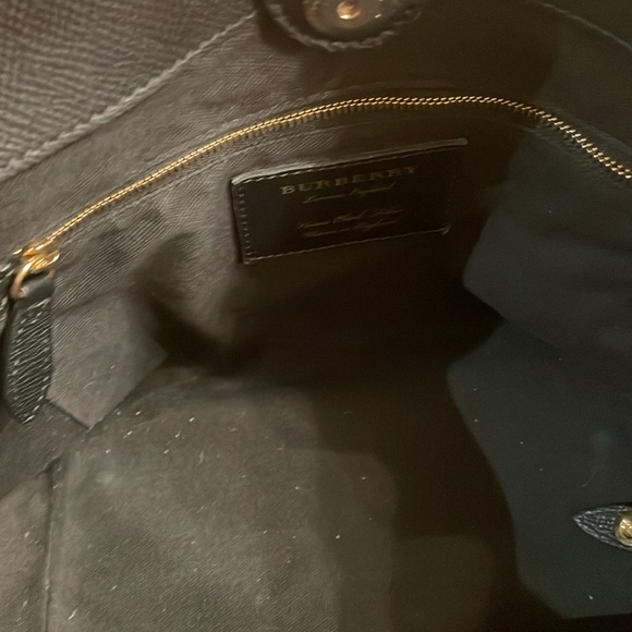 Burberry small leather tote - Picture 11 of 12